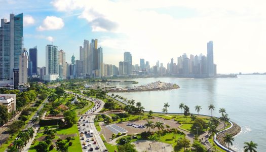 Avenida Balboa – El lugar ideal para la vida cerca del mar